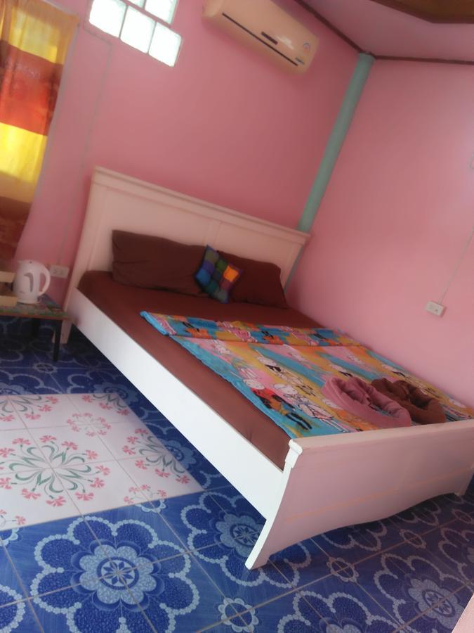 Lanta Danai Guesthouse Ko Lanta Zewnętrze zdjęcie